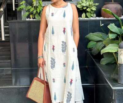 Cotton cord set with attached sleeves