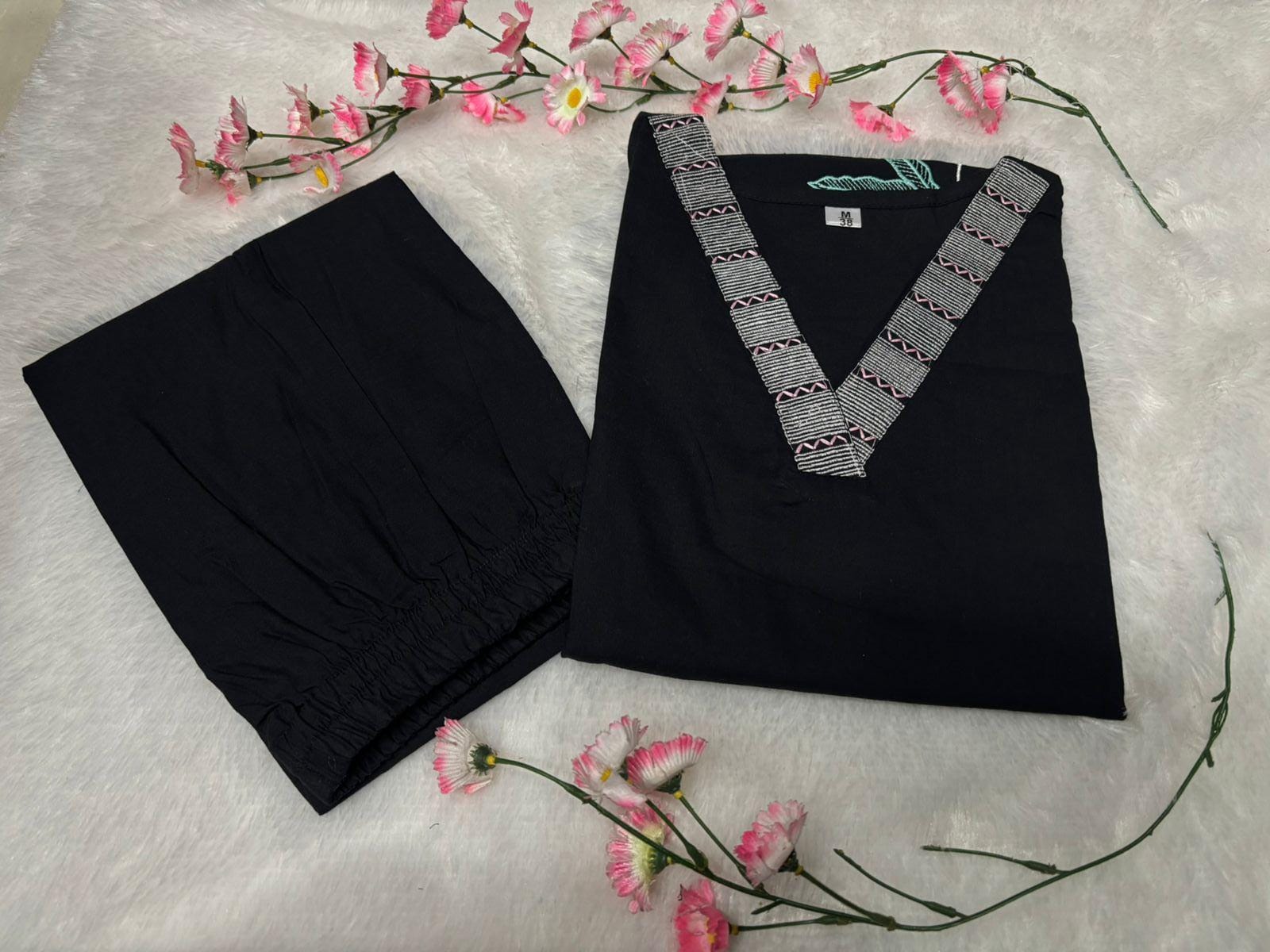 Elegant Cotton Kurti Set - Image 2
